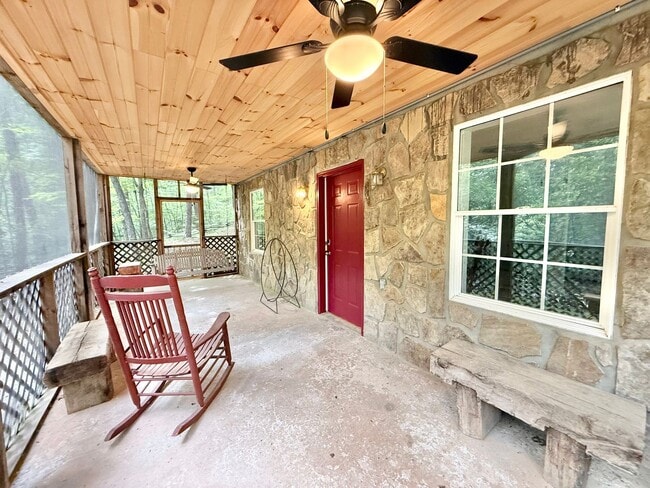 Building Photo - 6233 Steffner Cir