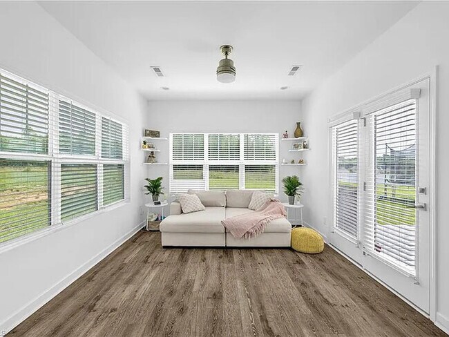 Building Photo - Earn Wealth While Leasing - Like a Homeown...
