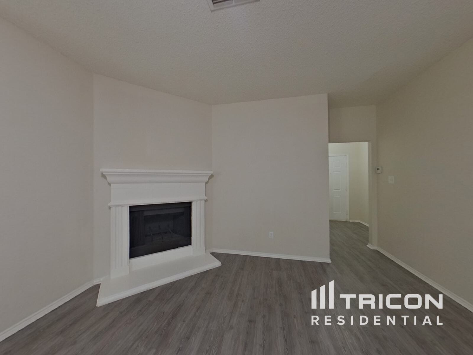 Building Photo - 6300 Downeast Dr
