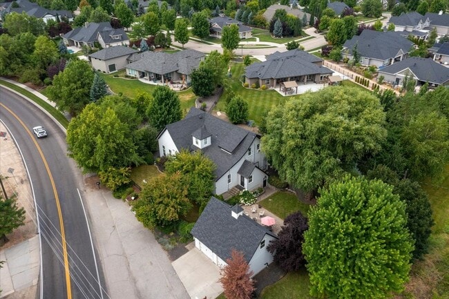 Building Photo - 1155 N Ballantyne Ln
