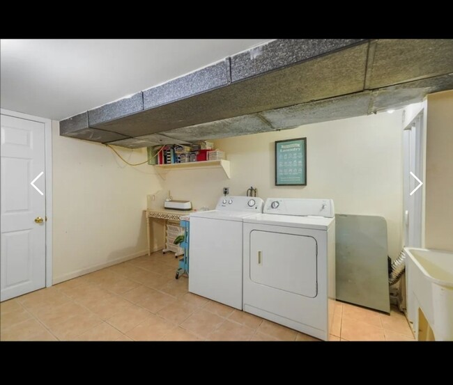 Building Photo - Charming 4BR House in Scarsdale