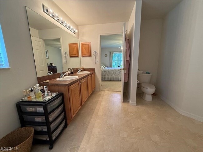 Building Photo - 235 David Ave