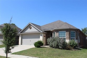 Building Photo - 4829 Beaver Creek Ave