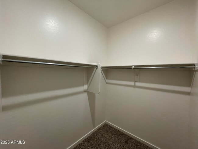 Building Photo - 735 W Micanopy Trl.