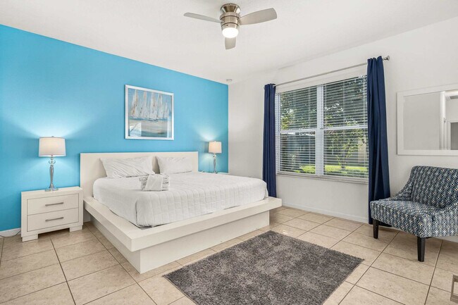 Building Photo - 4140 Oak Tree Dr