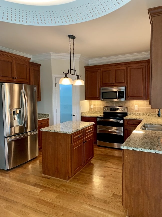 Building Photo - 205 Everland Parkway