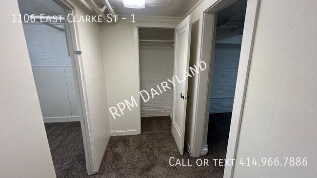 Building Photo - 1106 E Clarke St