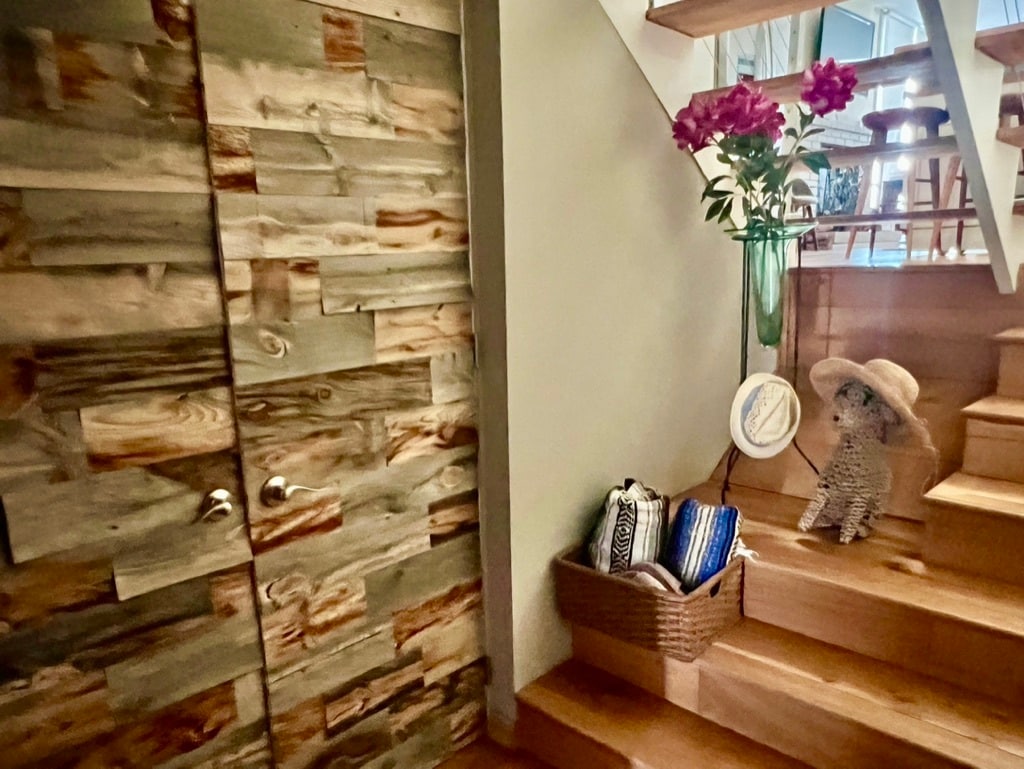 Entry from Front door - 7 Fleet St