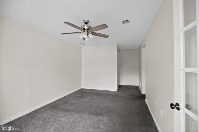 Building Photo - 8711 Gilly Way