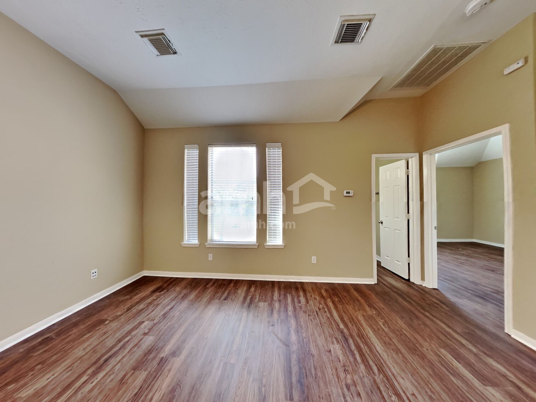 Building Photo - 14302 Baron Creek Ln