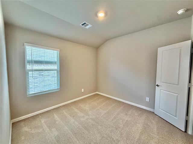 Building Photo - 2104 Rannoch St