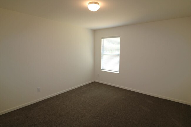 Building Photo - 4740 Wesmar Ct