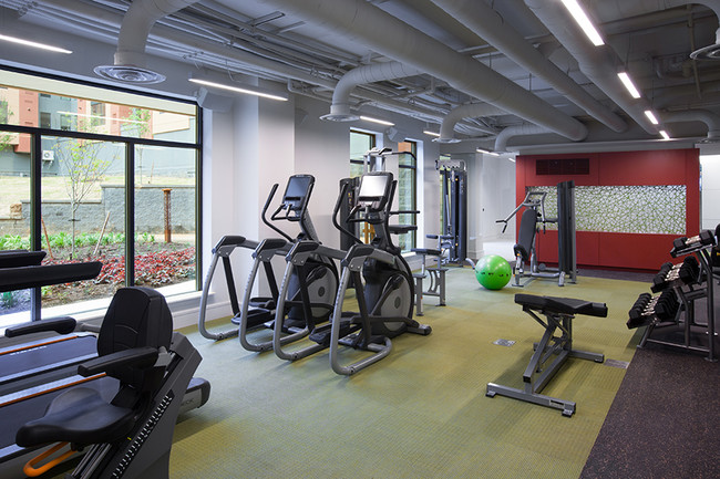 Building Photo - The Atrium