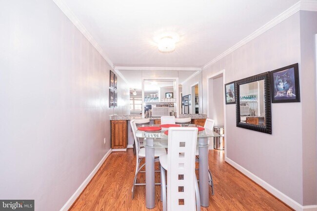 Building Photo - 5214 8th Rd S