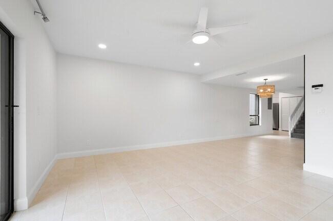 Building Photo - 4834 Bethel Creek Dr