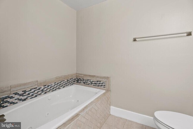 Building Photo - 14827 Old Frederick Rd