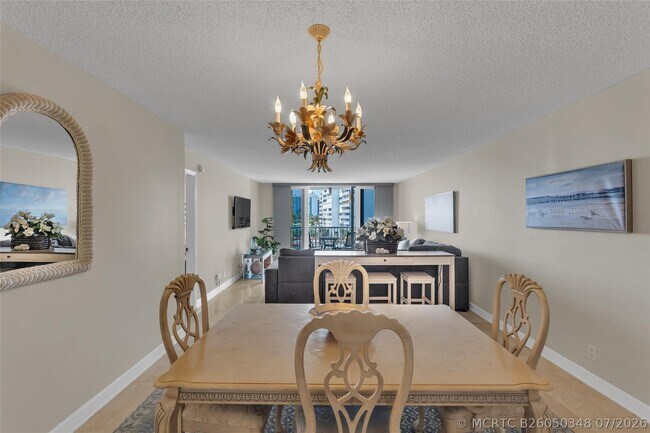 Building Photo - 1370 S Ocean Blvd