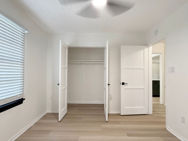 Building Photo - 4446 Linden Ave