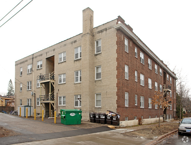 Building Photo - Portland Avenue Apartments