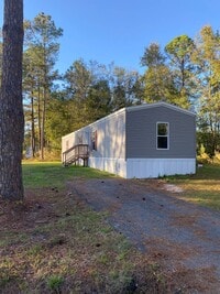 Building Photo - 75 Medlar Ln