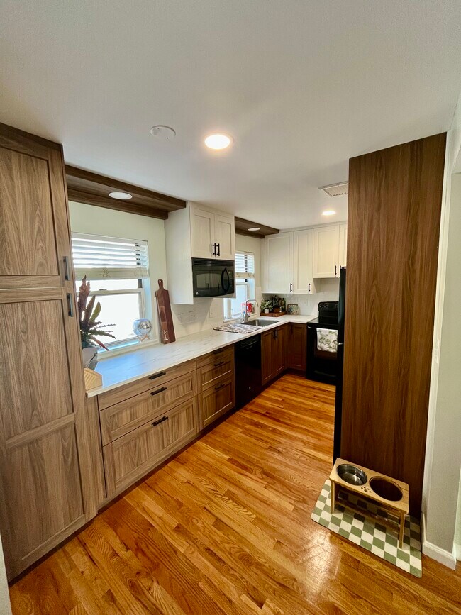 Building Photo - 95 Highland Rd