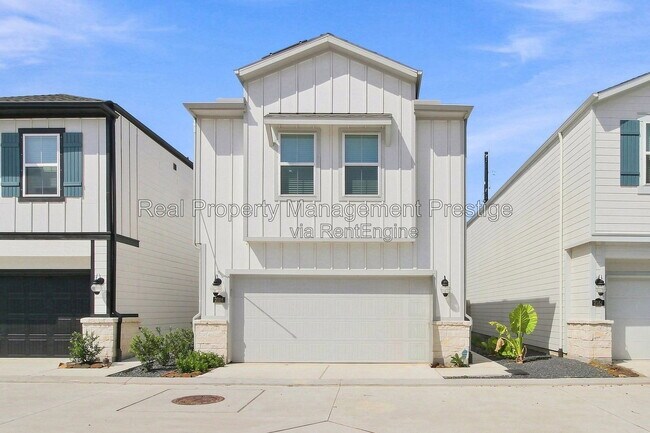 Building Photo - 2186 Shady Pear