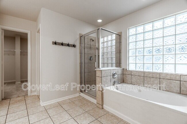 Building Photo - 123 Impala Cir