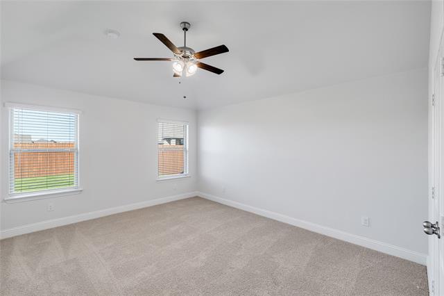 Building Photo - 5909 Lovills Crk St