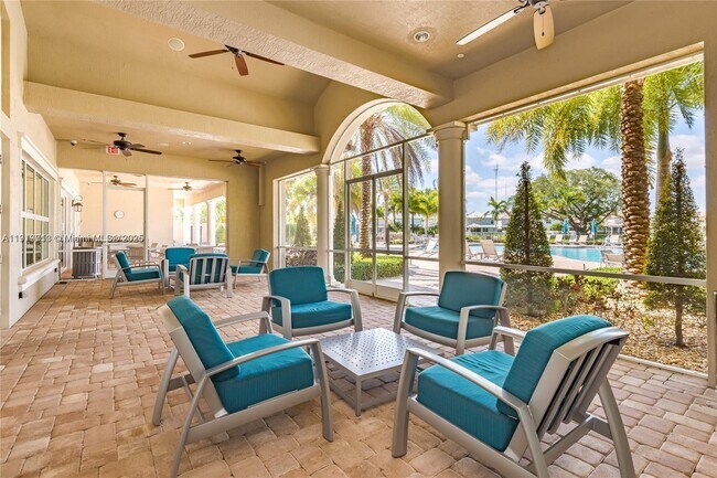 Building Photo - 4144 Greenway Dr