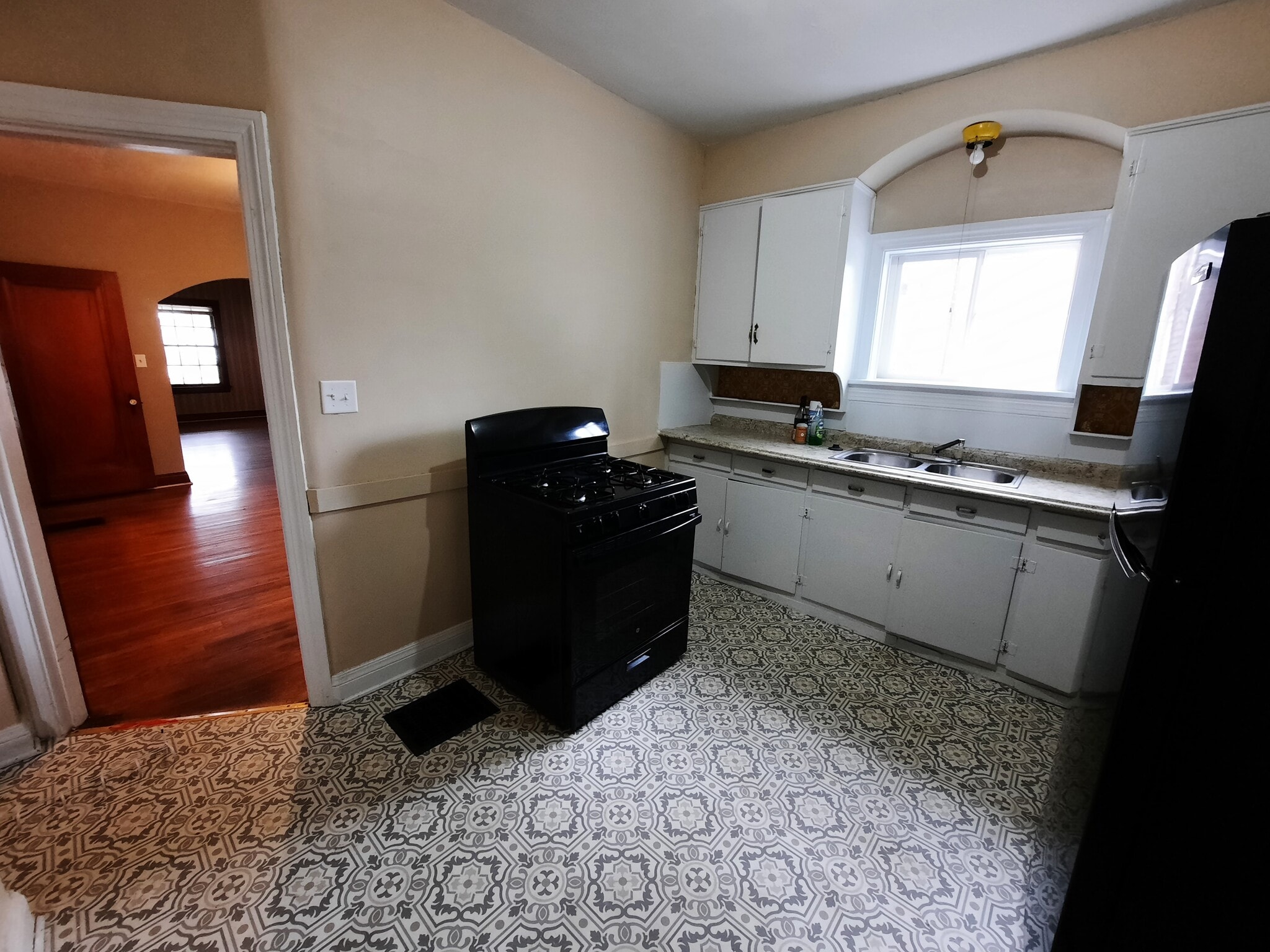 KItchen - 2120 Allston Ave
