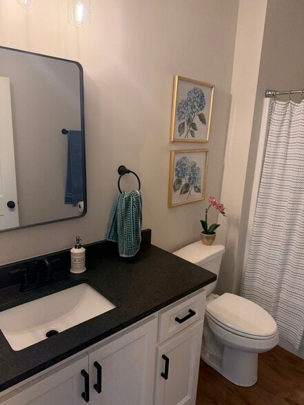 Building Photo - 30 Tower Ct