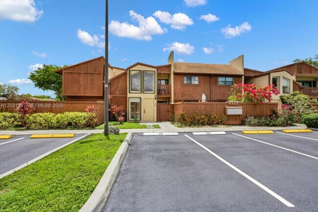 Building Photo - 6323 SW 116th Pl