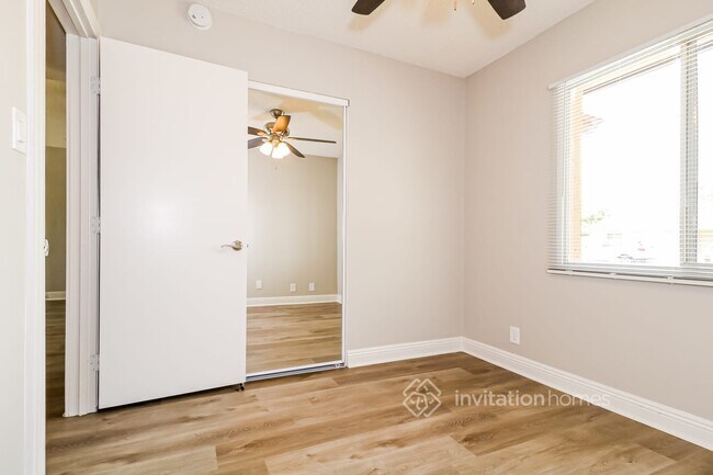 Building Photo - 3133 W Port Au Prince Ln