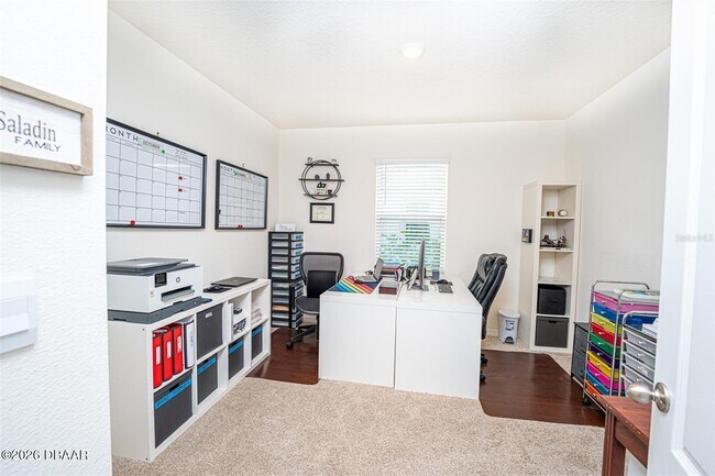 Building Photo - 1326 Middle Lk Dr