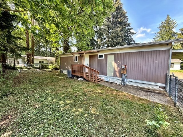 Building Photo - 3985 Dyes Inlet Ln NW