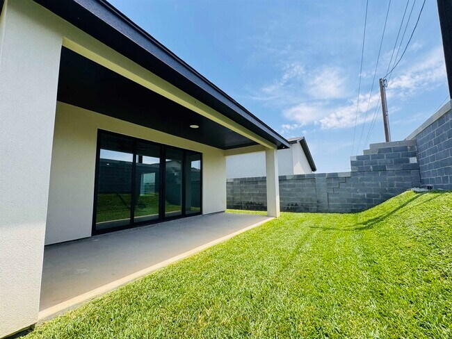 Building Photo - 619 Journey Lp