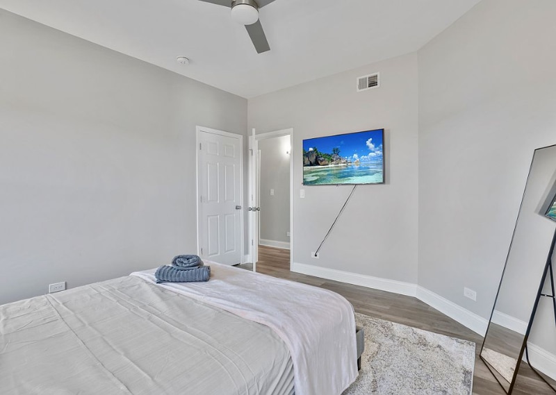 Building Photo - 1111 Bonnie Brae Pl