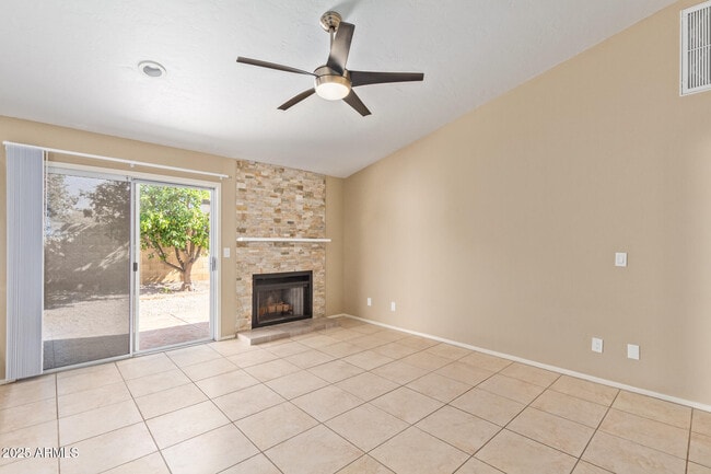 Building Photo - 15457 N 63rd St