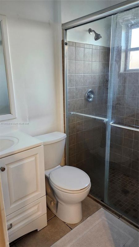 Building Photo - 3 Forest Hills Ln