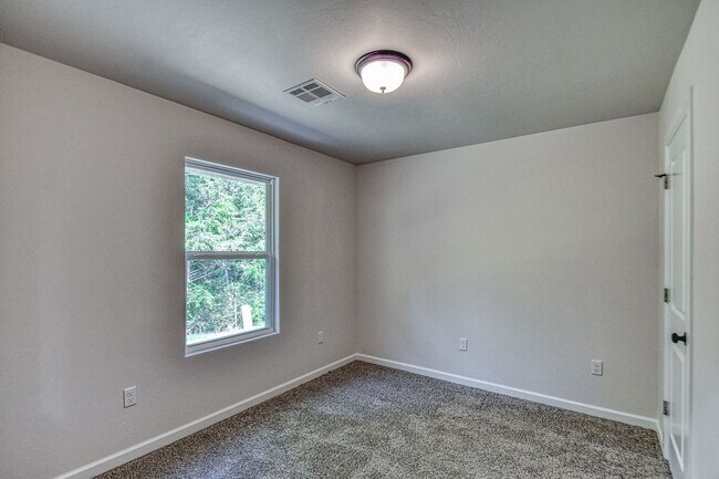 Building Photo - 928 Varenna Ct