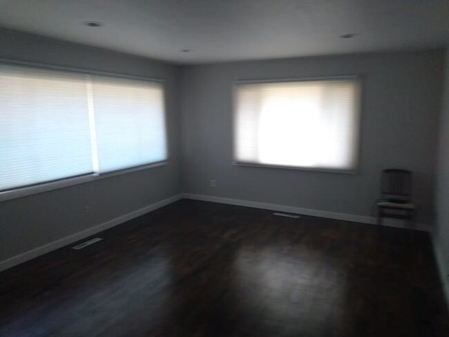 Building Photo - 1201 N 15th St