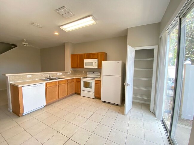 Building Photo - 2715 Andros Ln