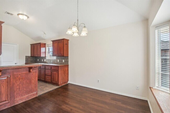 Building Photo - 8212 NW 84th St