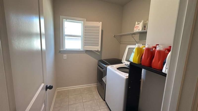 Building Photo - 7445 Easton Valley Ln