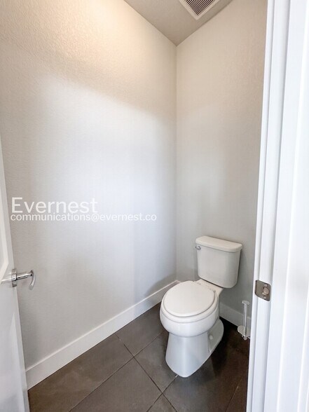 Building Photo - 21343 E 59th Pl