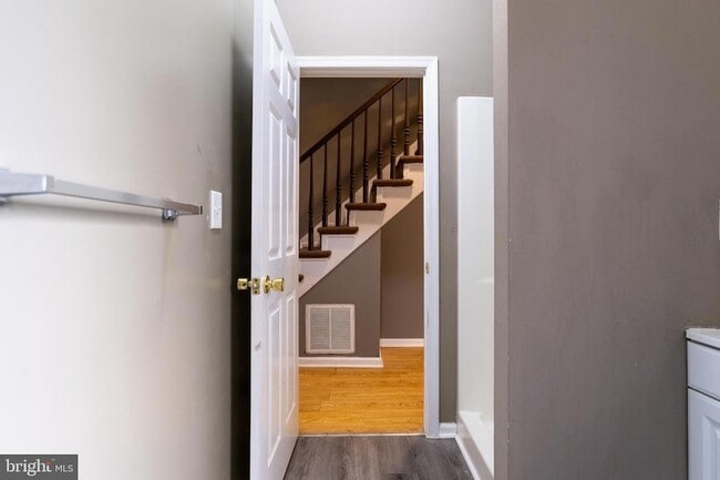 Building Photo - 1706 Willington St