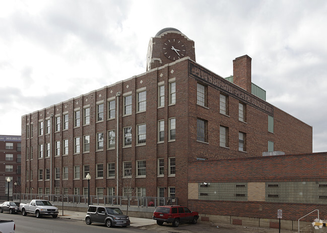 Primary Photo - Clocktower Lofts