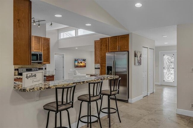 Building Photo - 13666 Exotica Ln