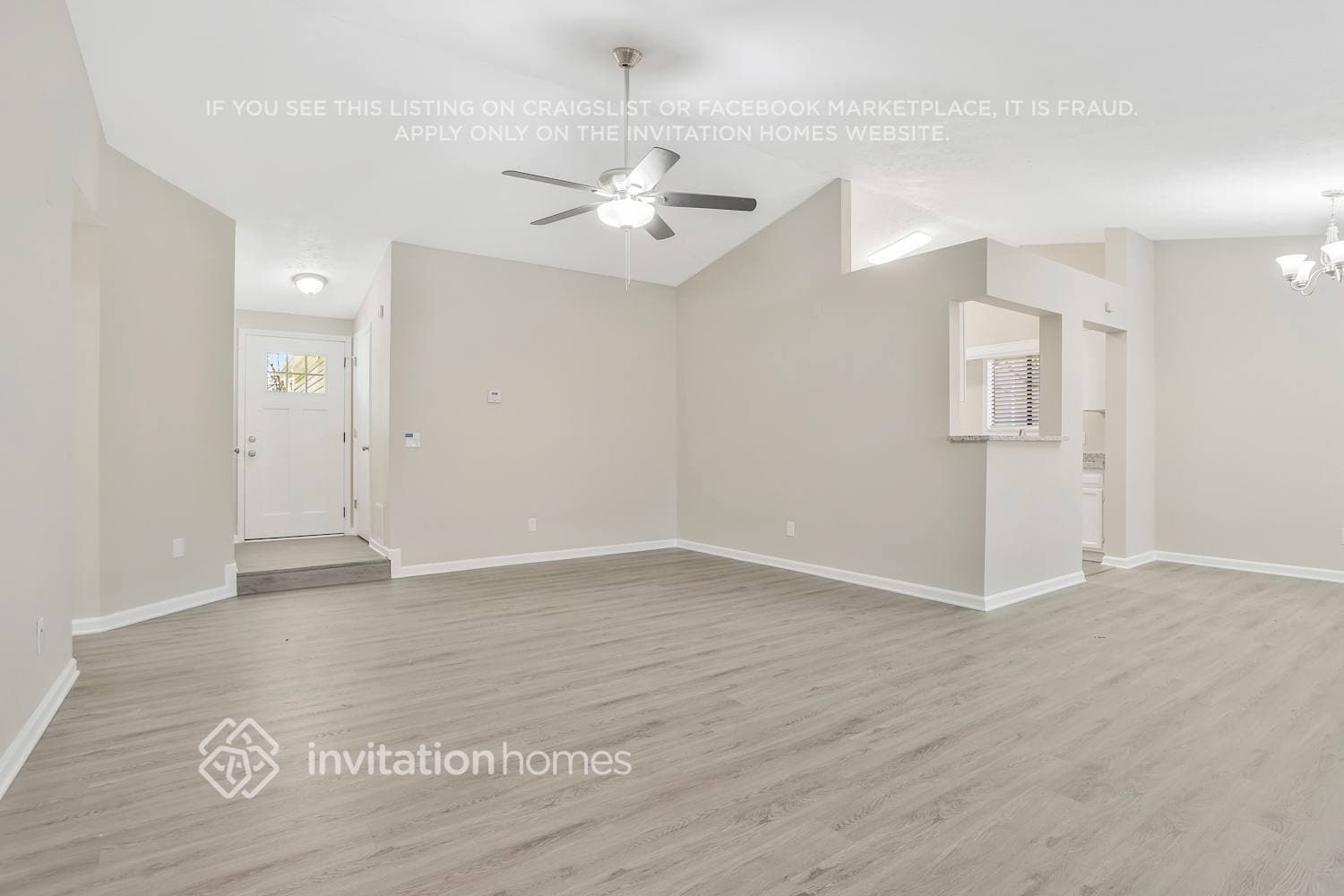 Building Photo - 805 Riverstone Ln