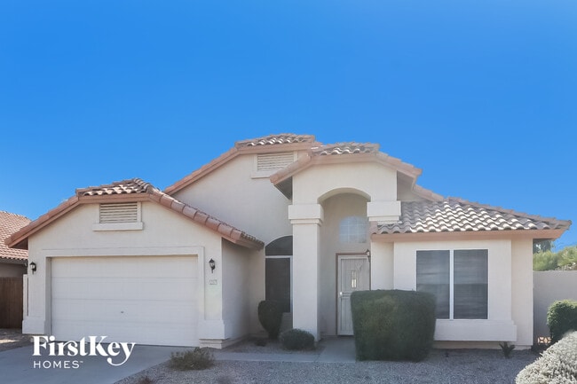 Building Photo - 12557 W Holly St